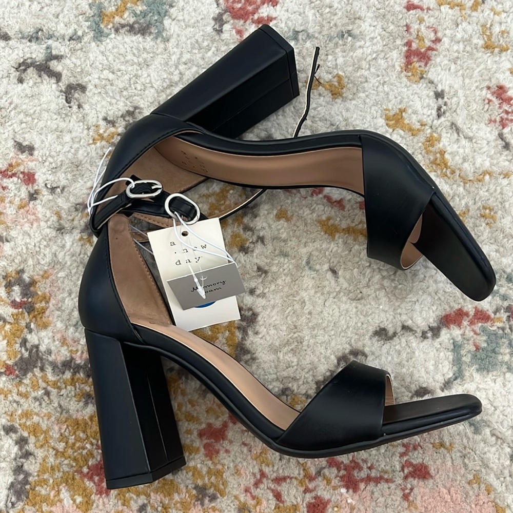 Heeled sandals